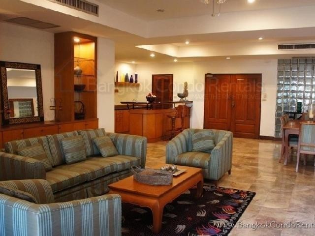 3 Bed Apartment Phromphong