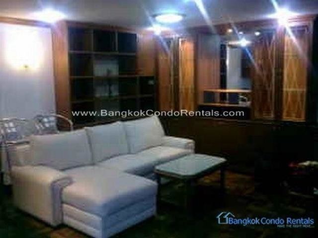 2 Bed Condo in Phrom Phong