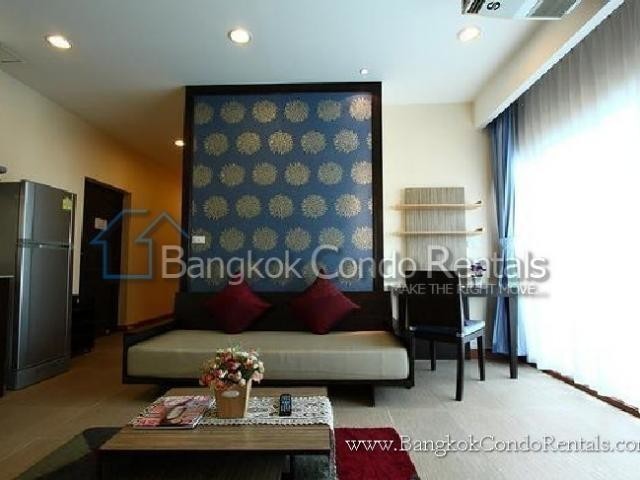 2 Bed Apartment for Rent in Phra Khanong 