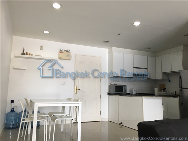 2 Bed Condo for Rent