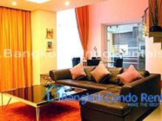 3 Bed Apartment Phra Khanong