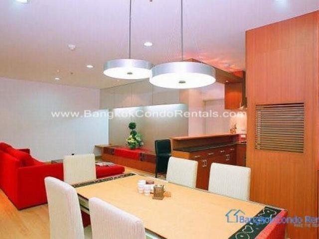 Large 2 Bed in Silom Grand Terrace