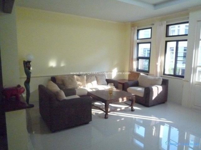 3 Bed Townhouse Phrom Phong