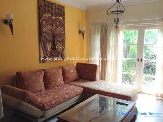 4 Bed Single House Phra Khanong