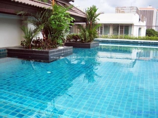 2 Bed Apartment Thonglor