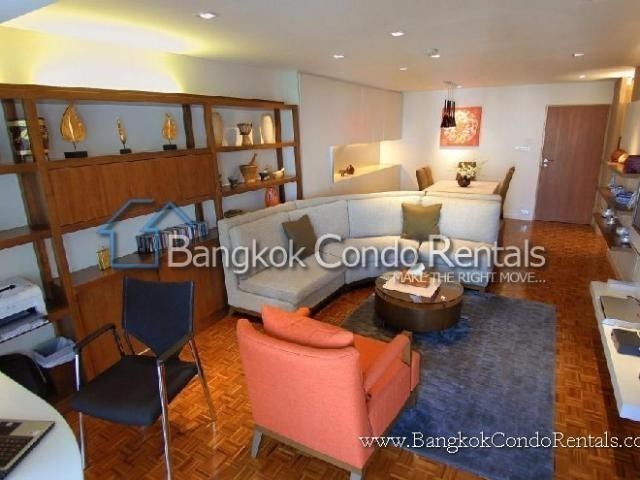 1 Bed Condo for Rent at Sukhumvit Suites