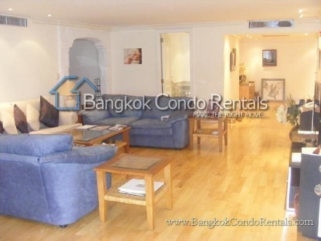 3 Bedrooms Apartment Phromphong