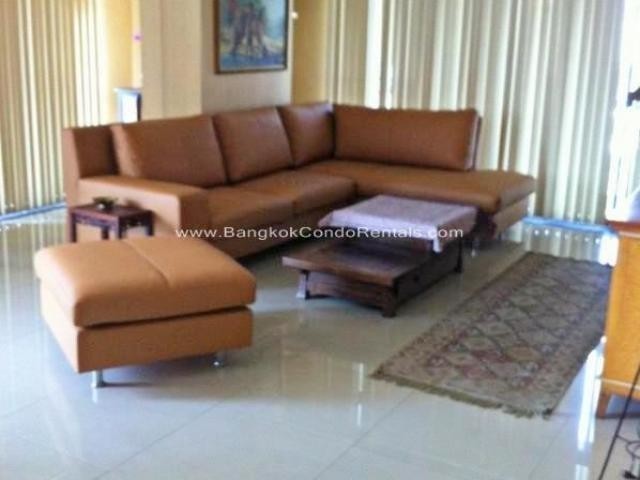 2 Bed Baan Promphong 